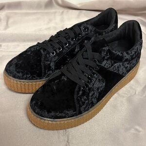 Black Fuzzy Women's Sneakers